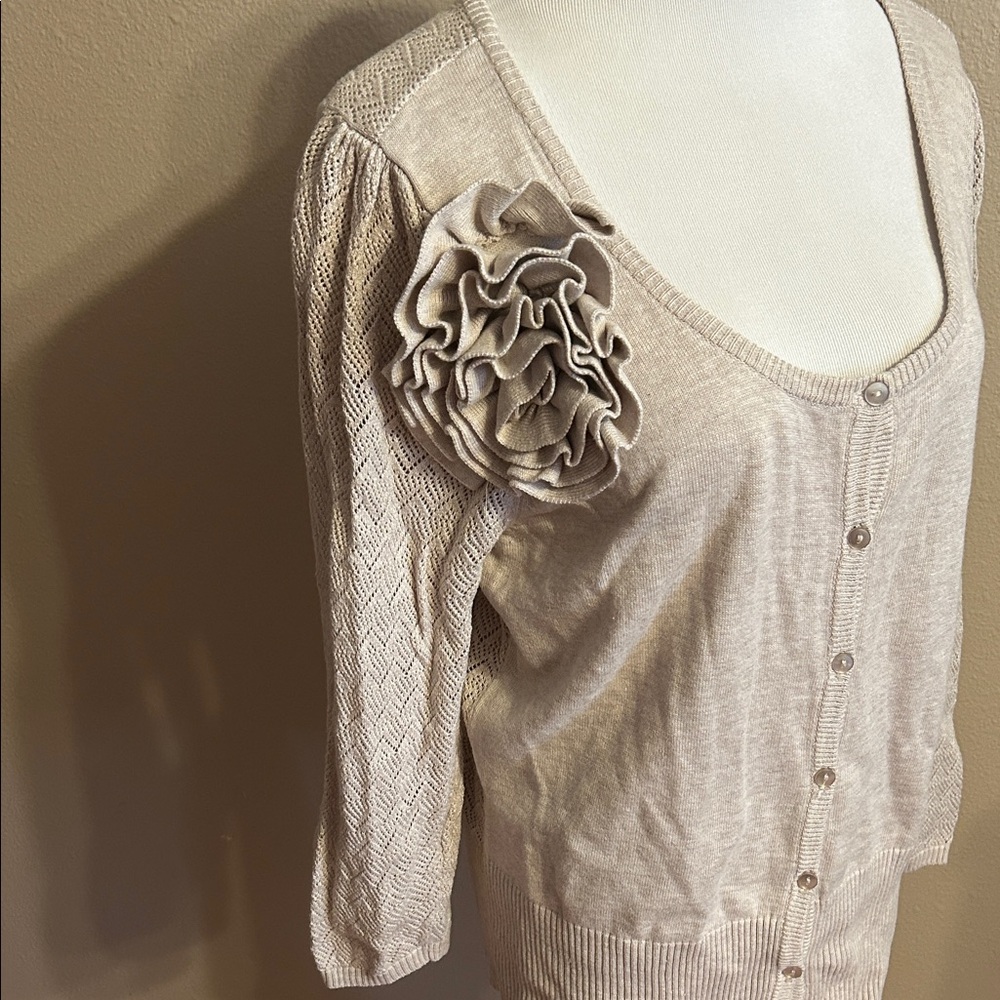 Red Cream Ruffle Button-Up Cardigan - Picture 2 of 4